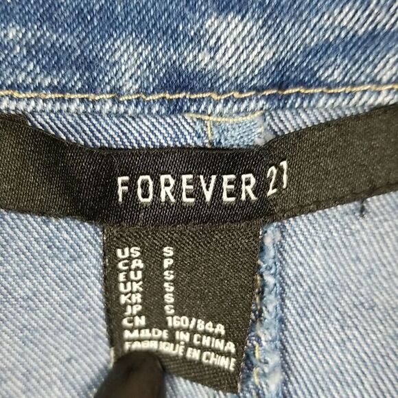 š¤5/$20š¤āFOREVERĀ 21..āspikedājeanāvest.. - Picture 5 of 10